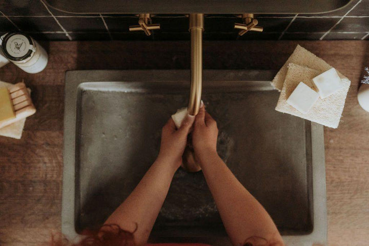 On-the-Go: Mini-Travel Bundles: Soap & Loofah Sets - Sitti Social Enterprise Limited.