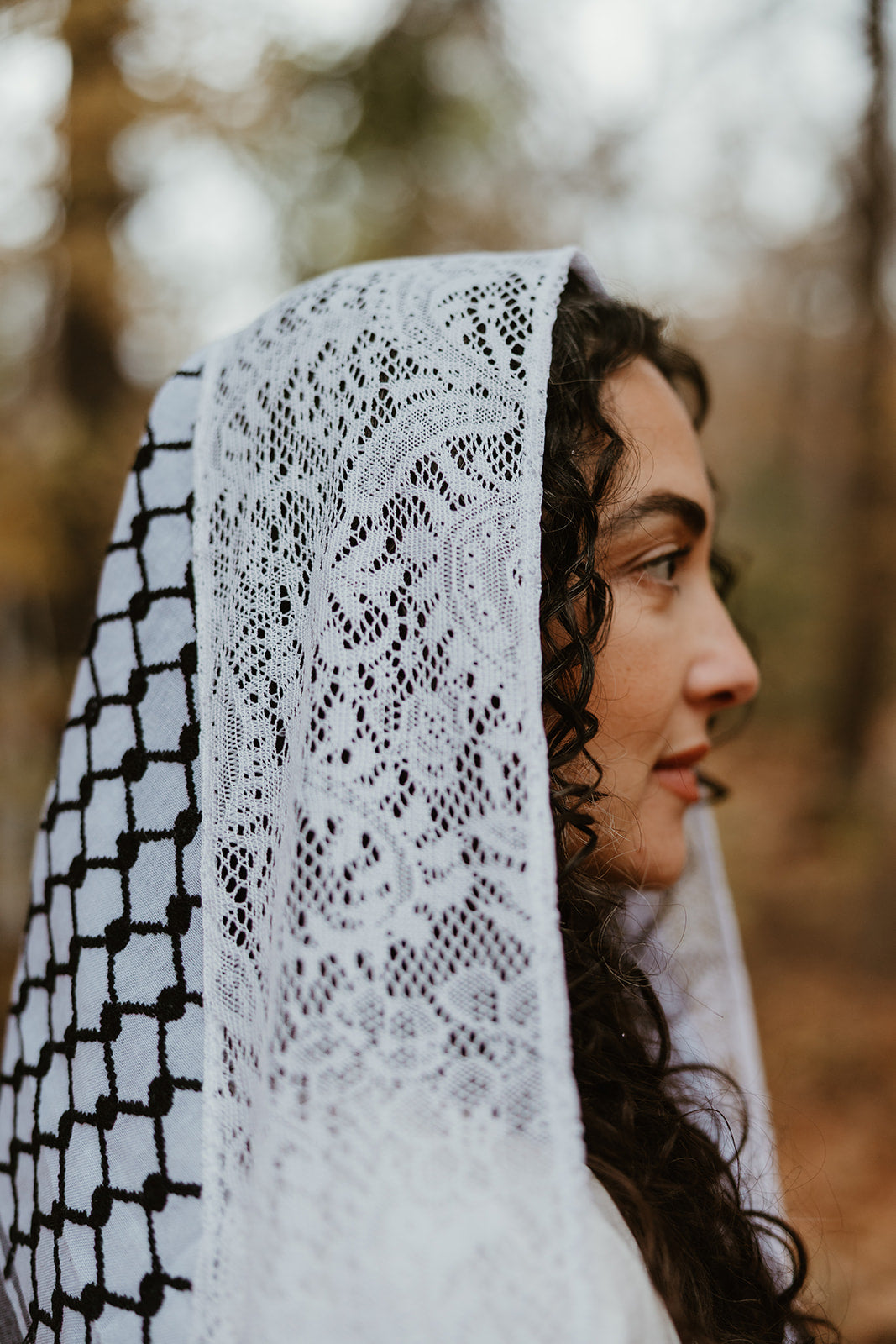 Lace Black and White Kuffiyeh - Wedding Edition
