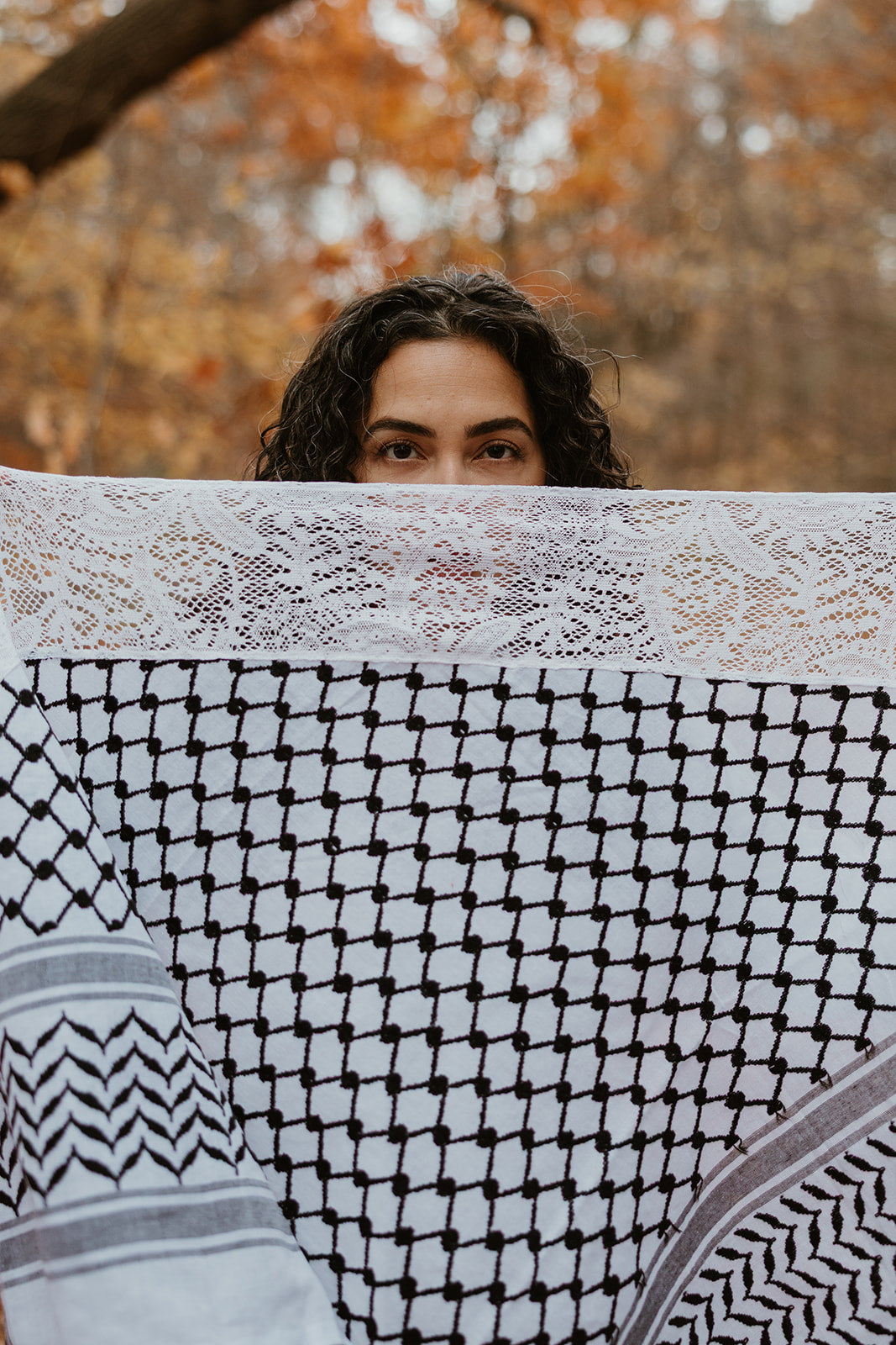 Lace Black and White Kuffiyeh - Wedding Edition