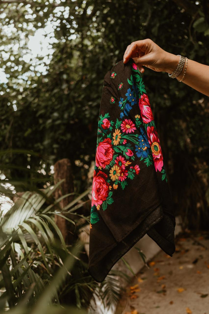 Sitti Japanese Floral Bandana